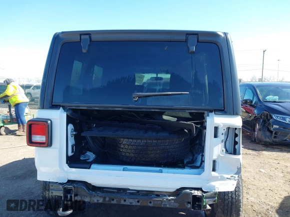 2018 Jeep Wrangler Unlimited Sport S z VIN 1C4HJXDG8JW117341, wystawiony jako IAAI lot #42037176 z przebiegiem 44 750 mil mil oraz . Historia ofert i sprzedaży dostępna na DreamBid. Obrazek 6.