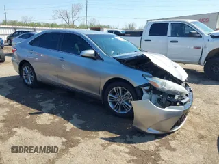 2015 Toyota Camry XLE with VIN 4T1BF1FK4FU005933, listed as a IAAI auction lot 41890133 with 57,114 mi miles. Bid and sale history available at carsss.com. Image 1.