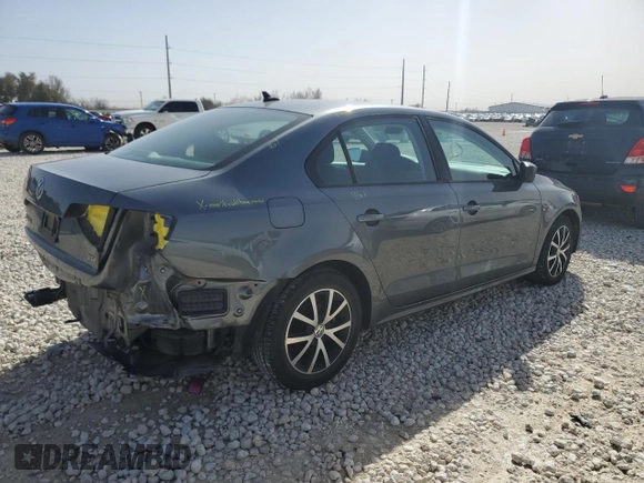 2016 Volkswagen Jetta Sedan 1.4T SE with VIN 3VWD67AJXGM406310, listed as a Copart auction lot 47220835 with 147,913 mi miles and Salvage Title. Bid and sale history available at carsss.com. Image 3.
