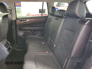 2024 Volkswagen Atlas SE z VIN 1V2HR2CA9RC558223, wystawiony jako IAAI lot #42734557 z przebiegiem 22 426 mil mil oraz . Historia ofert i sprzedaży dostępna na DreamBid. Obrazek 21.