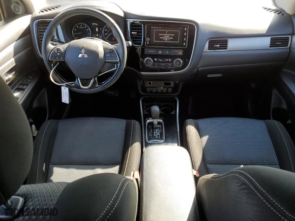 2017 Mitsubishi Outlander SE with VIN JA4AZ3A39HZ038140, listed as a Copart auction lot 49875445 with 100,845 mi miles and Salvage Title. Bid and sale history available at carsss.com. Image 8.