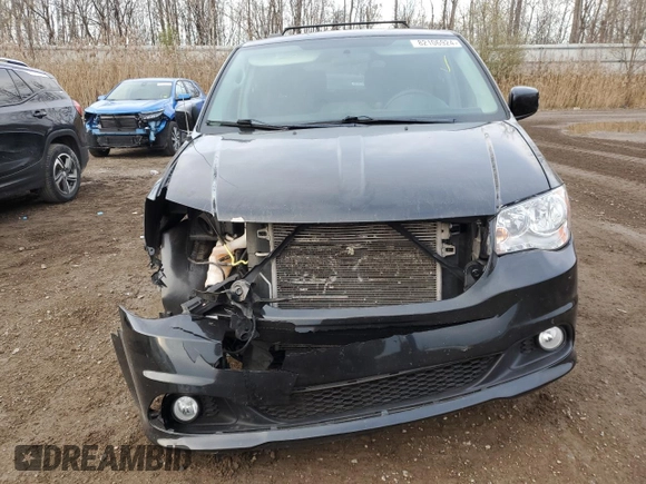 2017 Dodge Grand Caravan Crew Plus with VIN 2C4RDGDG6HR687014, listed as a Copart auction lot 82106924 with 115,255 mi miles and Clean Title. Bid and sale history available at DreamBid. Image 5.