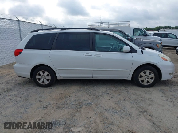 2008 Toyota Sienna XLE с VIN 5TDZK22C28S212914, выставлен на аукционе IAAI как лот 42764061 с пробегом 250 954 миль миль и . История ставок и продаж доступна на DreamBid. Изображение 13.