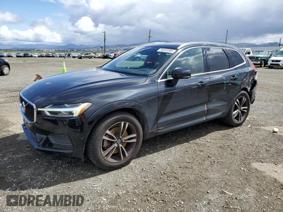 2018 Volvo XC60 Momentum z VIN LYVA22RK2JB078752, wystawiony jako Copart lot #56593385 z przebiegiem 50 890 mil mil oraz Szkoda całkowita • Salvage title. Historia ofert i sprzedaży dostępna na DreamBid. Obrazek 1.