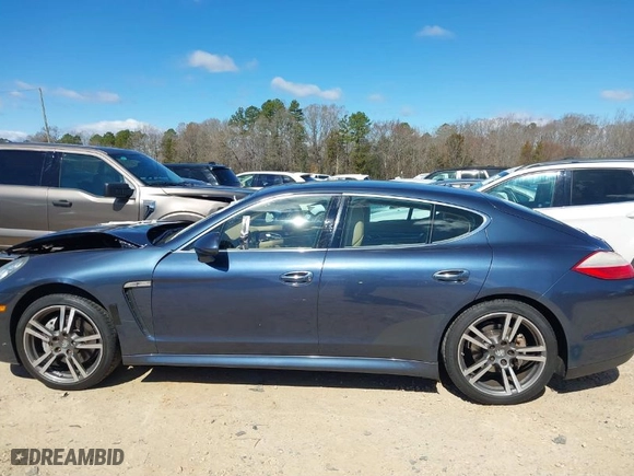 2010 Porsche Panamera S with VIN WP0AB2A77AL063103, listed as a IAAI auction lot 41744164 with NaN miles. Bid and sale history available at carsss.com. Image 14.