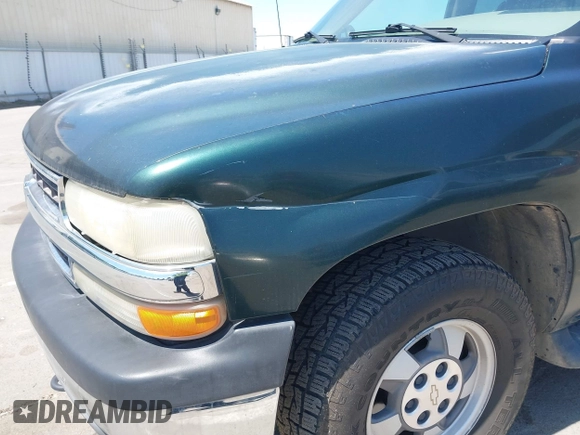 2001 Chevrolet Tahoe LT with VIN 1GNEK13T61R128369, listed as a IAAI auction lot 42437041 with 197,673 mi miles and . Bid and sale history available at DreamBid. Image 6.