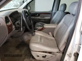 2005 GMC Envoy SLT z VIN 1GKET16S856105230, wystawiony jako Copart lot #86514644 z przebiegiem Nie podano mil oraz Czysty tytuł • Clean title. Historia ofert i sprzedaży dostępna na DreamBid. Obrazek 7.