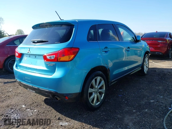 2013 Mitsubishi Outlander Sport SE with VIN 4A4AR4AU5DE007157, listed as a IAAI auction lot 42018513 with 72,902 mi miles. Bid and sale history available at carsss.com. Image 4.