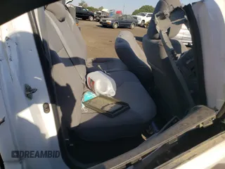 2015 Toyota Tacoma PreRunner z VIN 3TMKU4HNXFM045067, wystawiony jako Copart lot #47186931 z przebiegiem Nie podano mil oraz Szkoda całkowita • Salvage title. Historia ofert i sprzedaży dostępna na DreamBid. Obrazek 6.
