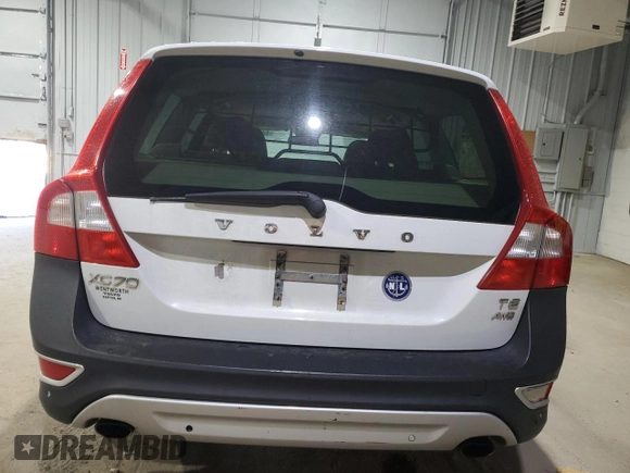 2012 Volvo XC70 T6 with VIN YV4902BZ8C1141876, listed as a Copart auction lot 82761064 with 241,538 mi miles and Clean Title. Bid and sale history available at DreamBid. Image 6.