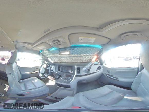 2017 Toyota Sienna XLE с VIN 5TDDZ3DC4HS176328, выставлен на аукционе Copart как лот 53185675 с пробегом 80 226 миль миль и Списание • Salvage title. История ставок и продаж доступна на DreamBid. Изображение 13.