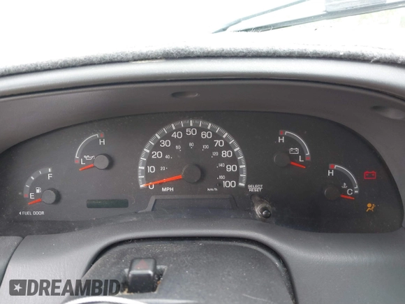 2002 Ford F-150 XL with VIN 1FTRX17282NA84011, listed as a IAAI auction lot 41871210 with 1 mi miles. Bid and sale history available at carsss.com. Image 7.