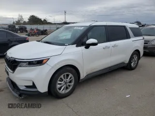 2023 Kia Carnival LX with VIN KNDNB4H35P6264294, listed as a Copart auction lot 48780785 with 33,371 mi miles and Salvage Title. Bid and sale history available at carsss.com. Image 1.