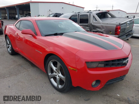 2013 Chevrolet Camaro LT z VIN 2G1FB1E37D9191210, wystawiony jako IAAI lot #42163053 z przebiegiem 316 976 mil mil oraz . Historia ofert i sprzedaży dostępna na DreamBid. Obrazek 1.