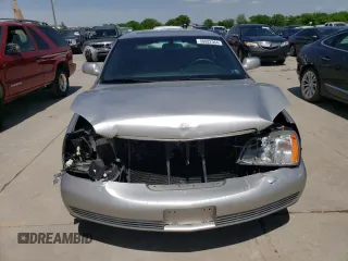 2004 Cadillac DeVille z VIN 1G6KD54Y14U196655, wystawiony jako Copart lot #50882364 z przebiegiem 80 588 mil mil oraz Szkody całkowita. Historia ofert i sprzedaży dostępna na DreamBid. Obrazek 5.