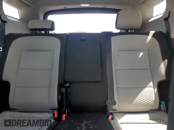 2019 GMC Terrain SLE z VIN 3GKALTEV2KL232966, wystawiony jako Copart lot #57748455 z przebiegiem 96 098 mil mil oraz Szkoda całkowita • Salvage title. Historia ofert i sprzedaży dostępna na DreamBid. Obrazek 10.