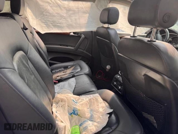 2013 Audi Q7 Premium Plus z VIN WA1LGAFE1DD003337, wystawiony jako Copart lot #61694855 z przebiegiem Nie podano mil oraz Czysty tytuł • Clean title. Historia ofert i sprzedaży dostępna na DreamBid. Obrazek 5.