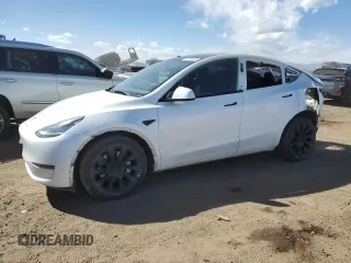 2022 Tesla Model Y Long Range z VIN 7SAYGDEE1NF480278, wystawiony jako Copart lot #49214435 z przebiegiem 87 634 mil mil oraz Szkoda całkowita • Salvage title. Historia ofert i sprzedaży dostępna na DreamBid. Obrazek 1.