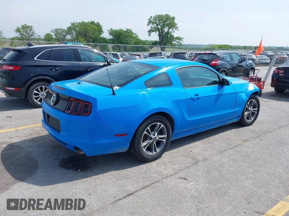 2013 Ford Mustang V6 with VIN 1ZVBP8AM9D5257832, listed as a IAAI auction lot 42504860 with 87,337 mi miles and . Bid and sale history available at DreamBid. Image 4.