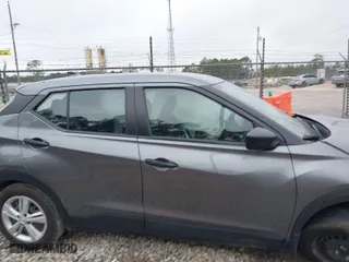 2024 Nissan Kicks S with VIN 3N1CP5BV9RL471730, listed as a IAAI auction lot 41519698 with 11,879 mi miles. Bid and sale history available at carsss.com. Image 14.