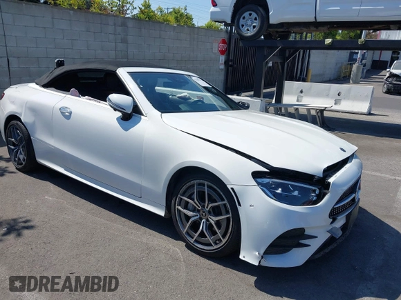 2021 Mercedes-Benz E 450 with VIN W1K1K5JB3MF151872, listed as a IAAI auction lot 42486743 with 65,139 mi miles and . Bid and sale history available at DreamBid. Image 1.