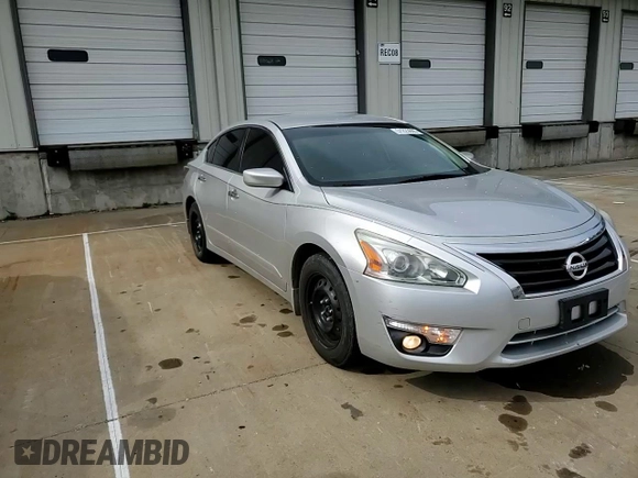 2015 Nissan Altima SV z VIN 1N4AL3AP9FC595825, wystawiony jako Copart lot #51223605 z przebiegiem 136 199 mil mil oraz Szkoda całkowita • Salvage title. Historia ofert i sprzedaży dostępna na DreamBid. Obrazek 11.