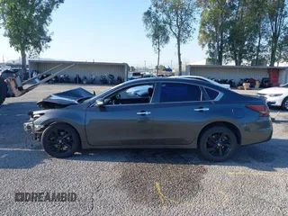 2015 Nissan Altima 2.5 S with VIN 1N4AL3APXFC437185, listed as a IAAI auction lot 41970221 with 134,141 mi miles and . Bid and sale history available at carsss.com. Image 15.