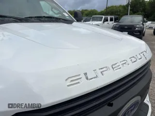 2017 Ford F-250 XL with VIN 1FT7W2A61HEC03778, listed as a IAAI auction lot 42783433 with 221,117 mi miles and . Bid and sale history available at DreamBid. Image 23.