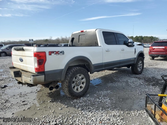 2017 Ford Super Duty F-250 SRW Lariat with VIN 1FT7W2BT3HED06818, listed as a Copart auction lot 45161745 with 166,955 mi miles and Salvage Title. Bid and sale history available at carsss.com. Image 3.