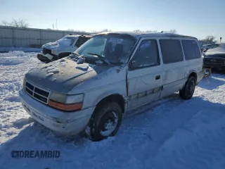 1994 Dodge Caravan Grand SE z VIN 1B4GH44R7RX384139, wystawiony jako Copart lot #87722835 z przebiegiem 173 830 mil mil oraz Szkody całkowita. Historia ofert i sprzedaży dostępna na DreamBid. Obrazek 1.
