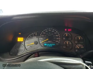 2001 Chevrolet Silverado 1500 with VIN 1GCEK14VX1E124132, listed as a Copart auction lot 52452695 with 269,850 mi miles and Salvage Title. Bid and sale history available at carsss.com. Image 9.