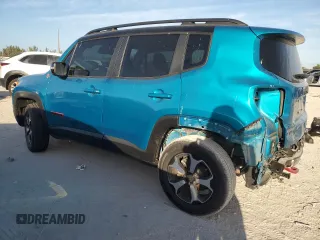 2022 Jeep Renegade Trailhawk with VIN ZACNJDC11NPN50059, listed as a Copart auction lot 43249915 with 32,494 mi miles and Salvage Title. Bid and sale history available at DreamBid. Image 2.