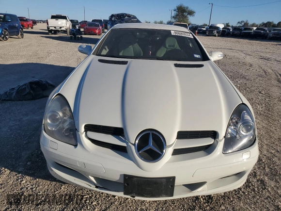 2007 Mercedes-Benz SLK-Class 3.0L with VIN WDBWK54F27F163187, listed as a Copart auction lot 80689934 with 183,188 mi miles and Salvage Title. Bid and sale history available at carsss.com. Image 5.