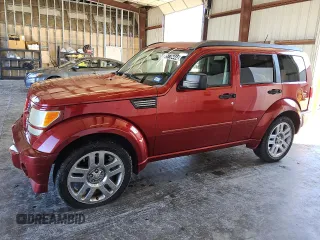 2007 Dodge Nitro R/T z VIN 1D8GT58687W666205, wystawiony jako Copart lot #85776444 z przebiegiem 129 397 mil mil oraz Czysty tytuł • Clean title. Historia ofert i sprzedaży dostępna na DreamBid. Obrazek 1.