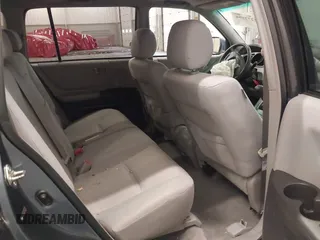 2007 Toyota Highlander z VIN JTEHP21A670192712, wystawiony jako IAAI lot #42272986 z przebiegiem 157 640 mil mil oraz . Historia ofert i sprzedaży dostępna na DreamBid. Obrazek 8.