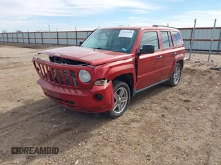 2008 Jeep Patriot Sport with VIN 1J8FF28W58D515280, listed as a IAAI auction lot 41535128 with 160,353 mi miles. Bid and sale history available at carsss.com. Image 2.