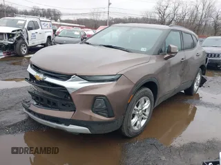 2020 Chevrolet Blazer LT z VIN 3GNKBHRS1LS547370, wystawiony jako IAAI lot #41576255 z przebiegiem 79 254 mil mil oraz . Historia ofert i sprzedaży dostępna na DreamBid. Obrazek 2.