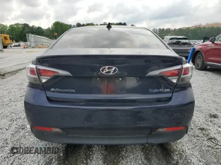 2017 Hyundai Sonata Hybrid SE with VIN KMHE24L36HA068947, listed as a Copart auction lot 54398025 with 184,344 mi miles and Clean Title. Bid and sale history available at carsss.com. Image 6.