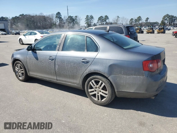 2007 Volkswagen Jetta 2.5 z VIN 3VWSF71K77M092907, wystawiony jako Copart lot #46819635 z przebiegiem 234 826 mil mil oraz Nie do naprawy • Non repairable. Historia ofert i sprzedaży dostępna na DreamBid. Obrazek 2.