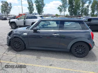 2017 MINI Hardtop Cooper S with VIN WMWXP7C57H2A45348, listed as a IAAI auction lot 42261812 with 117,165 mi miles and . Bid and sale history available at DreamBid. Image 14.