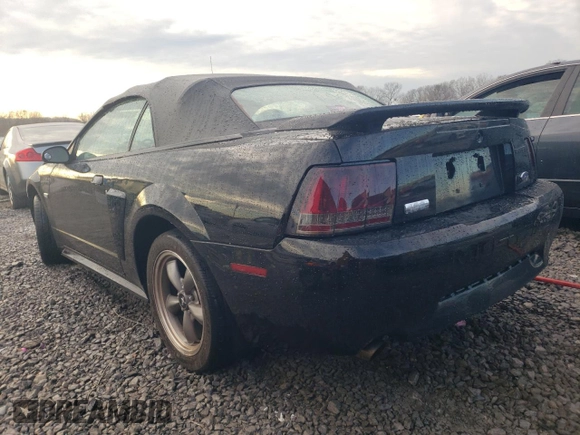 2003 Ford Mustang GT Deluxe with VIN 1FAFP45X93F421743, listed as a Copart auction lot 88043455 with 142,152 mi miles and Salvage Title. Bid and sale history available at carsss.com. Image 2.