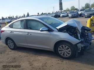 2019 Hyundai Accent SE with VIN 3KPC24A32KE053705, listed as a IAAI auction lot 41772975 with 90,854 mi miles. Bid and sale history available at carsss.com. Image 14.