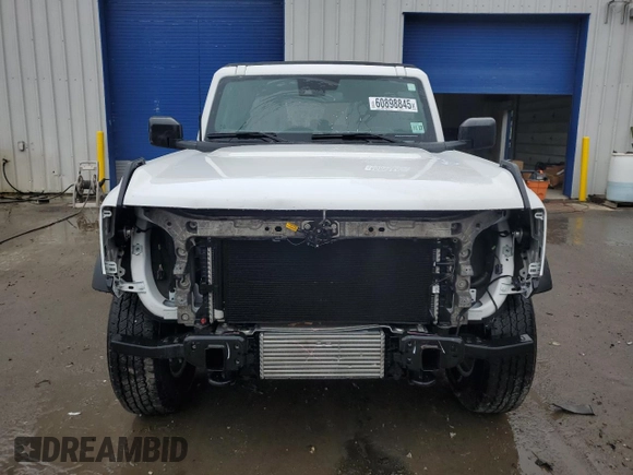 2022 Ford Bronco with VIN 1FMDE5BH8NLB86889, listed as a Copart auction lot 60898845 with 30,414 mi miles and Salvage title. Bid and sale history available at DreamBid. Image 5.