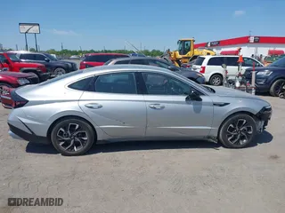 2024 Hyundai Sonata SEL with VIN KMHL64JA8RA379911, listed as a IAAI auction lot 42003745 with 23,011 mi miles. Bid and sale history available at carsss.com. Image 13.