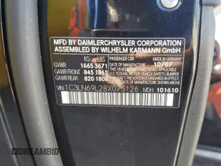 2008 Chrysler Crossfire z VIN 1C3LN69L28X075126, wystawiony jako Copart lot #75508444 z przebiegiem Nie podano mil oraz Nie do naprawy • Non repairable. Historia ofert i sprzedaży dostępna na DreamBid. Obrazek 13.