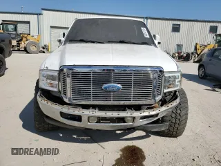 2005 Ford F-350 XL с VIN 1FTWW31P95EC10581, выставлен на аукционе Copart как лот 48245125 с пробегом 309 890 миль миль и Списание • Salvage title. История ставок и продаж доступна на DreamBid. Изображение 5.