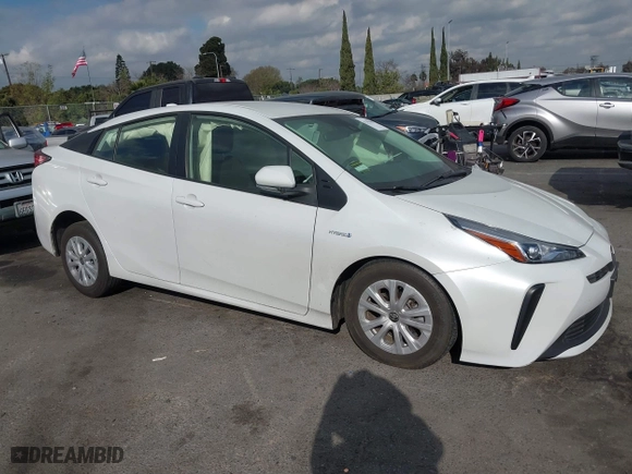 2021 Toyota Prius L Eco with VIN JTDKAMFUXM3144845, listed as a IAAI auction lot 41358306 with 1 mi miles. Bid and sale history available at carsss.com. Image 13.
