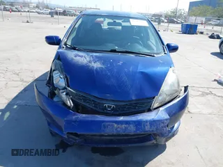 2013 Honda Fit Sport with VIN JHMGE8H52DC033096, listed as a IAAI auction lot 41767007 with 70,398 mi miles. Bid and sale history available at carsss.com. Image 6.