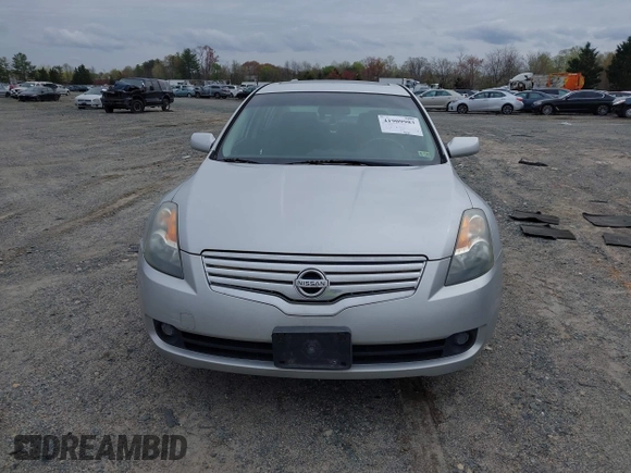 2009 Nissan Altima S with VIN 1N4AL21E69C139021, listed as a IAAI auction lot 41909983 with 181,545 mi miles and . Bid and sale history available at DreamBid. Image 12.