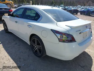 2014 Nissan Maxima 3.5 SV w/Sport Pkg with VIN 1N4AA5AP7EC494721, listed as a IAAI auction lot 42049742 with 176,740 mi miles. Bid and sale history available at carsss.com. Image 3.